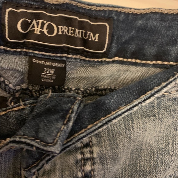 Jeans - Picture 4 of 4